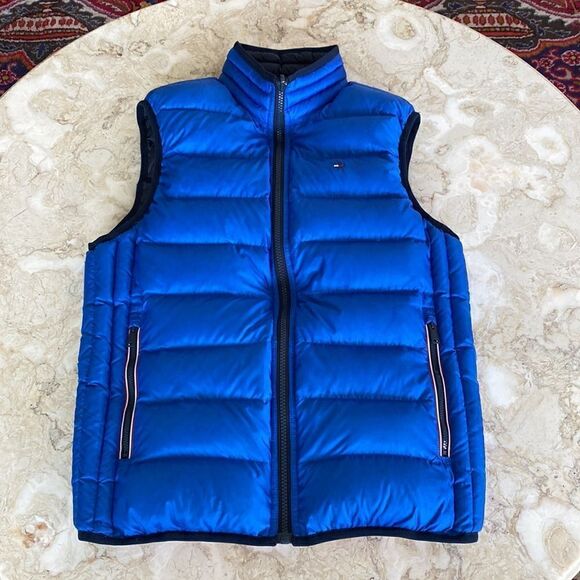 Tommy Hilfiger Reversible Down Puffer Vest - Picture 12 of 16